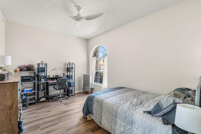 10817 Fillmore Drive, Boynton Beach, FL 33437