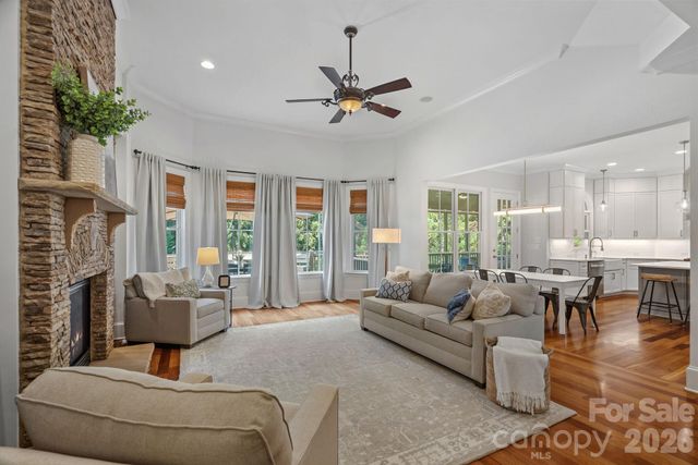 7013 Camrose Crossing Lane, Matthews, NC 28104