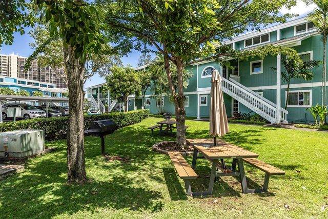 355 Aoloa Street E202, Kailua, HI 96734