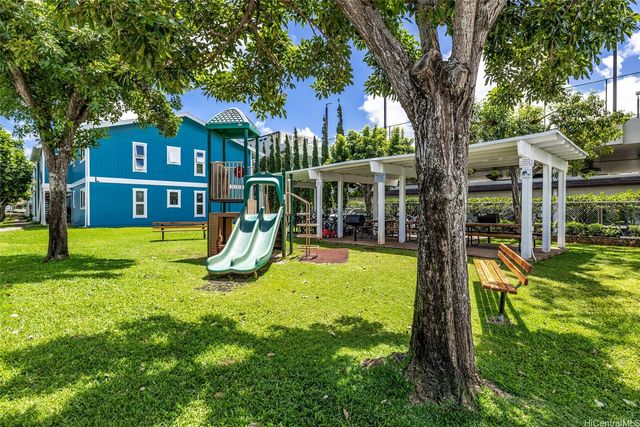 355 Aoloa Street E202, Kailua, HI 96734