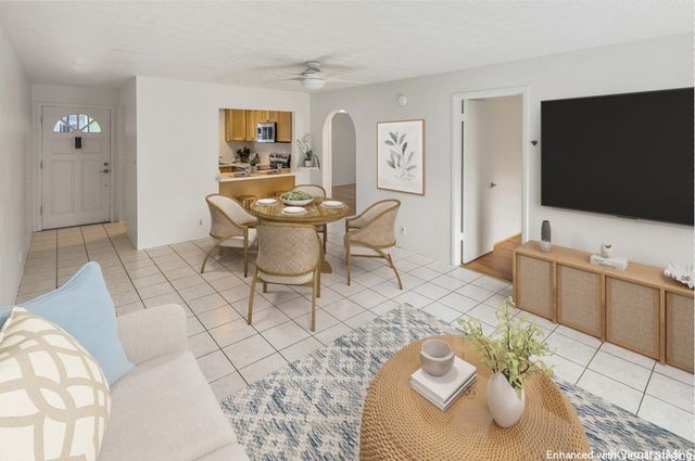 355 Aoloa Street E202, Kailua, HI 96734