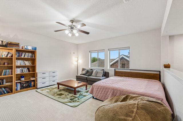 1017 Gardenia Street, Carrollton, TX 75007