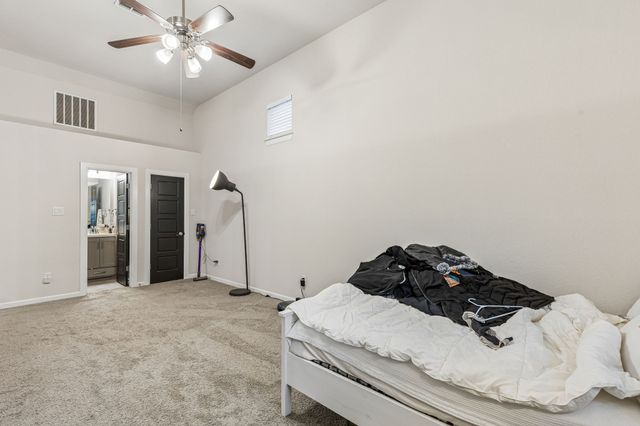 1017 Gardenia Street, Carrollton, TX 75007