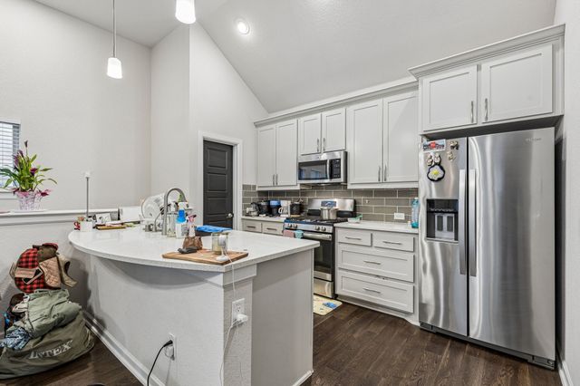 1017 Gardenia Street, Carrollton, TX 75007