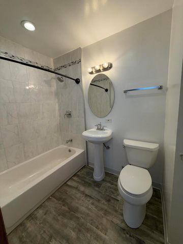 1820 Davis Avenue, Whiting, IN 46394