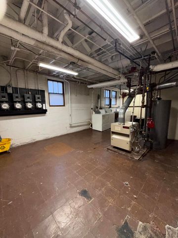 1820 Davis Avenue, Whiting, IN 46394