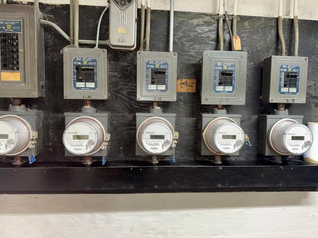 1820 Davis Avenue, Whiting, IN 46394