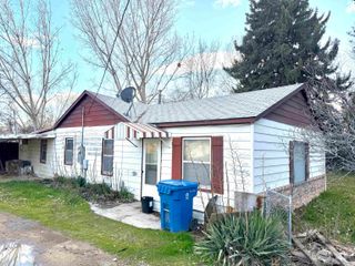 1319 W Flamingo Ave, Nampa, ID 83651