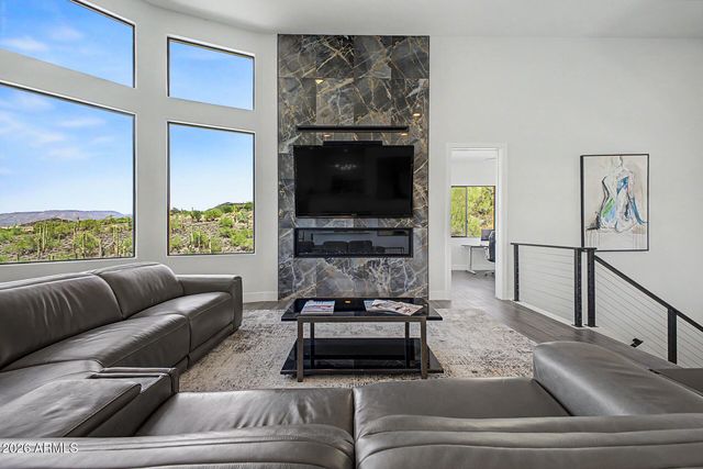 36444 N 61ST Street, Cave Creek, AZ 85331