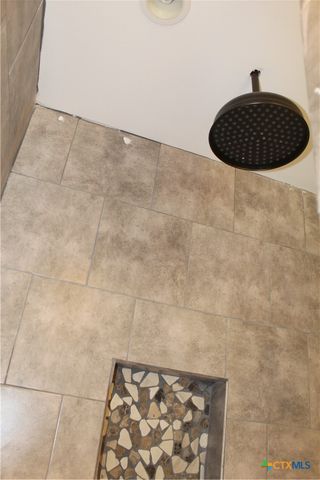 211 Rabbit Hollow Lane, Georgetown, TX 78626