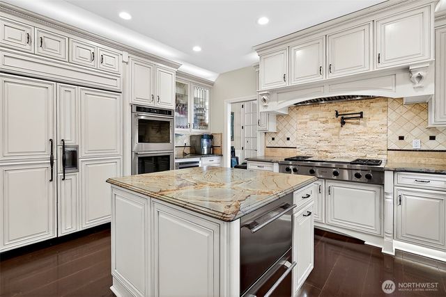 34529 5th Place SW, Federal Way, WA 98023