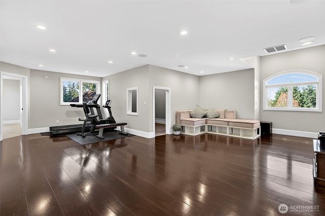 34529 5th Place SW, Federal Way, WA 98023