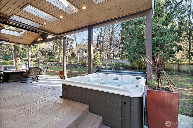 34529 5th Place SW, Federal Way, WA 98023