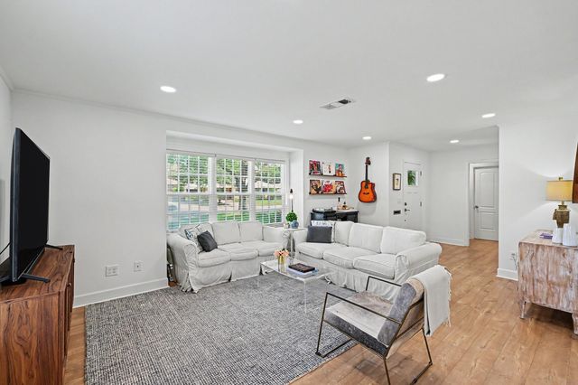 6223 Linton Road, Houston, TX 77008