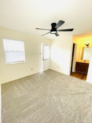 5608 Cougar DR 203, Austin, TX 78745