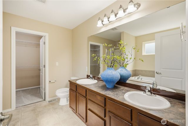 17927 SE 27th Avenue, Bothell, WA 98012