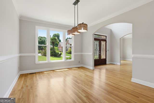 355 Chelsey Court, Alpharetta, GA 30004