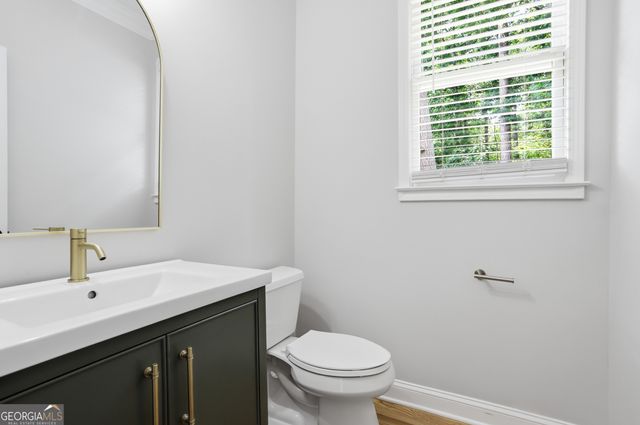355 Chelsey Court, Alpharetta, GA 30004