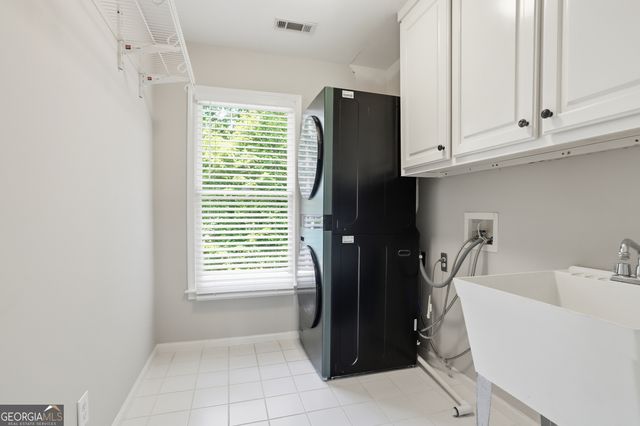 355 Chelsey Court, Alpharetta, GA 30004