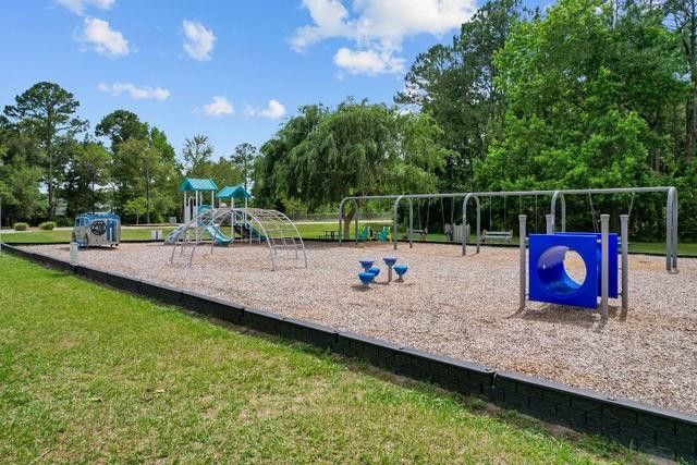 211 Millers Trace Drive, St. Marys, GA 31558