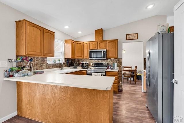 927 N Purcell Blvd, Pueblo West, CO 81007