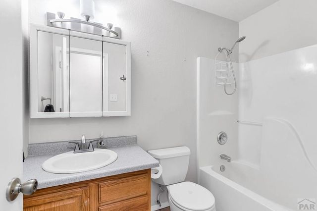 927 N Purcell Blvd, Pueblo West, CO 81007