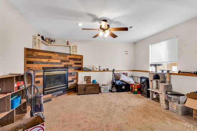 927 N Purcell Blvd, Pueblo West, CO 81007