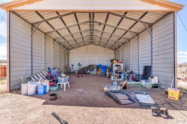 927 N Purcell Blvd, Pueblo West, CO 81007