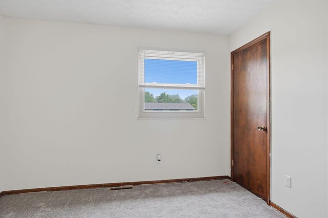 6983 Nocturne Road N, Reynoldsburg, OH 43068