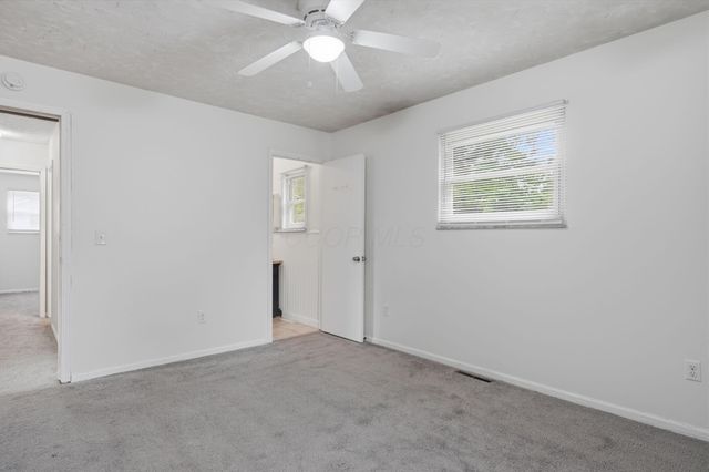 6983 Nocturne Road N, Reynoldsburg, OH 43068