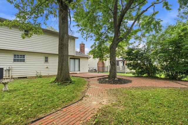 6983 Nocturne Road N, Reynoldsburg, OH 43068