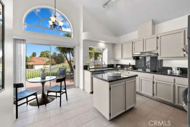 12162 Royal Lytham, San Diego, CA 92128