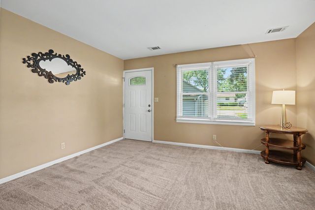 4612 26TH Avenue, Moline, IL 61265