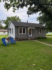 4612 26TH Avenue, Moline, IL 61265