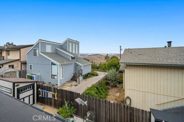 1648 Richard, Cambria, CA 93428
