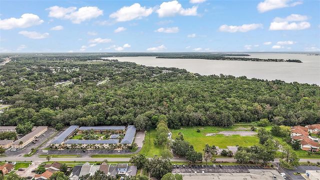 W OAK TERRACE DRIVE, Leesburg, FL 34748