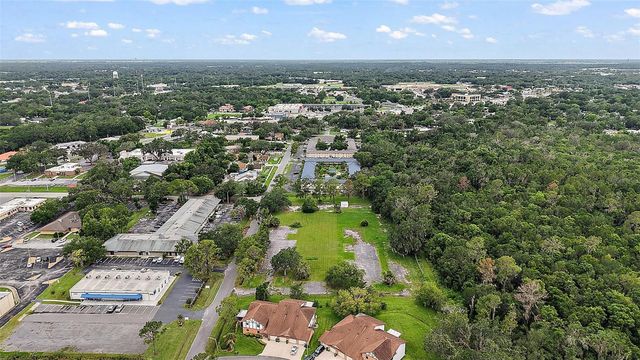 W OAK TERRACE DRIVE, Leesburg, FL 34748
