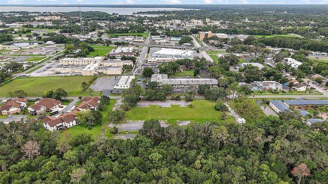 W OAK TERRACE DRIVE, Leesburg, FL 34748