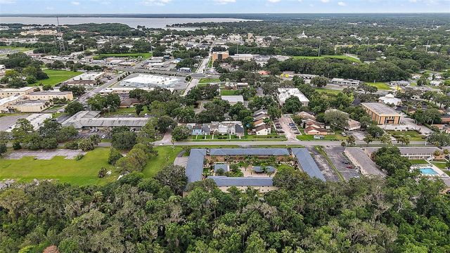 W OAK TERRACE DRIVE, Leesburg, FL 34748