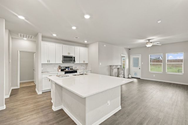4010 Murvaul Drive, Farmersville, TX 75442
