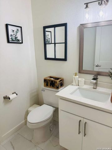 1031 S Gevers, San Antonio, TX 78210