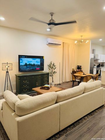 1031 S Gevers, San Antonio, TX 78210