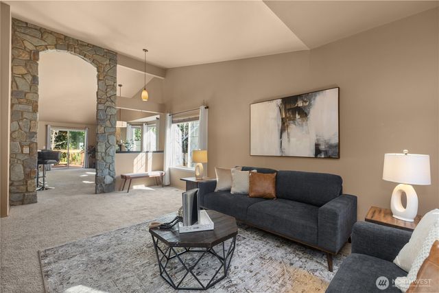 14212 SE 188th Way, Renton, WA 98058