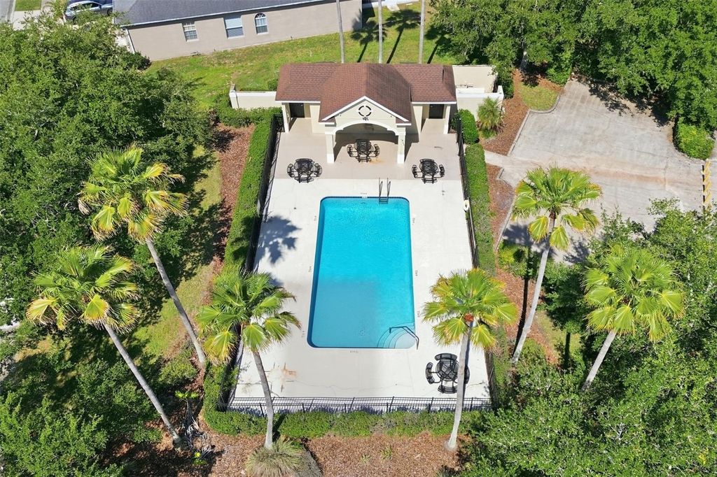 Image 24 of property listing at 949 WHISPERING CYPRESS LANE, Orlando, FL 32824