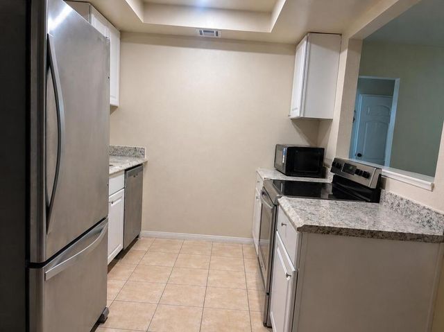 73655 Santa Rosa Way 7, Palm Desert, CA 92260