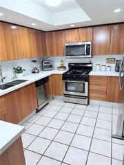 6425 SW 116th Pl, Miami, FL 33173