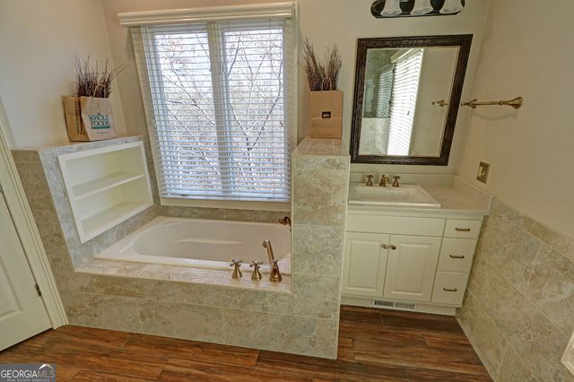 31 Willows Court, Cleveland, GA 30528