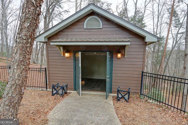 31 Willows Court, Cleveland, GA 30528