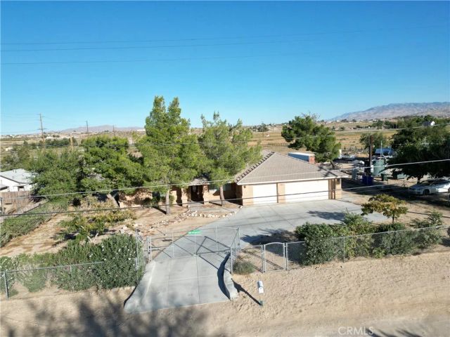 12033 Locust, Apple Valley, CA 92308