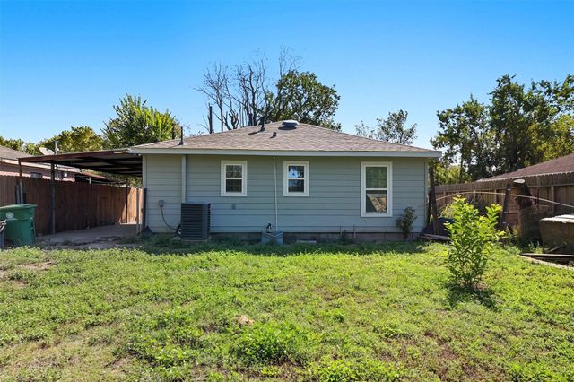 5415 Queensland Street, Houston, TX 77028